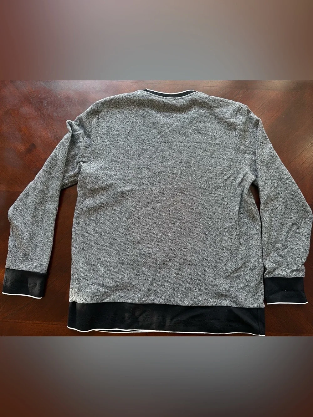 Hugo Boss Men's Grey Crewneck Sweater with Contrast Navy Trim size XXL SLIM FIT